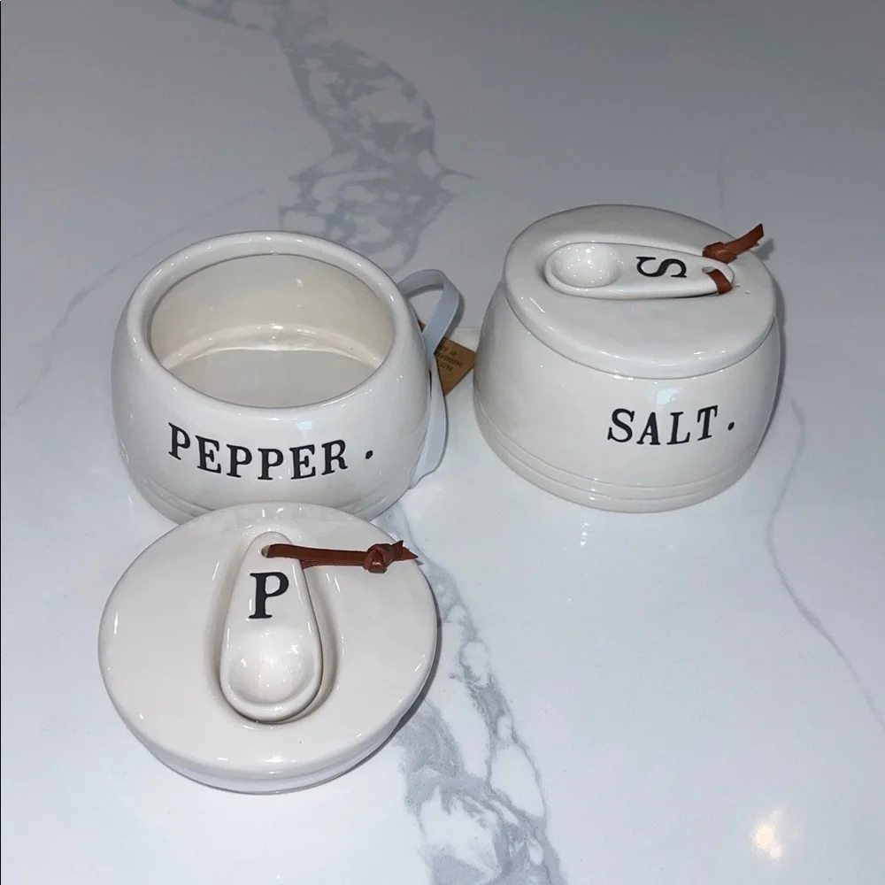 Rae Dunn..SALT. & PEPPER.
